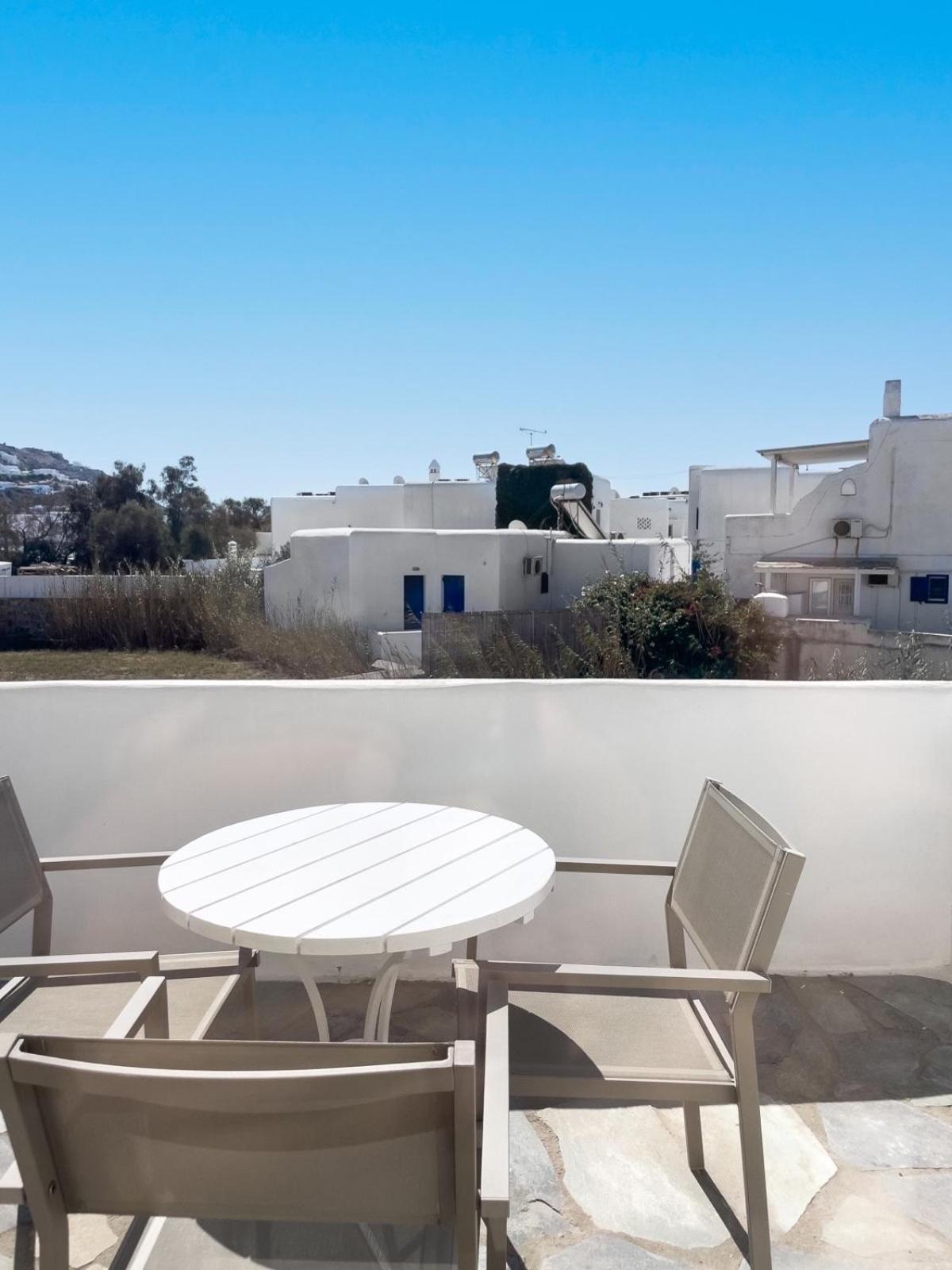 Twins Apartments By Mina Ornos  Esterno foto